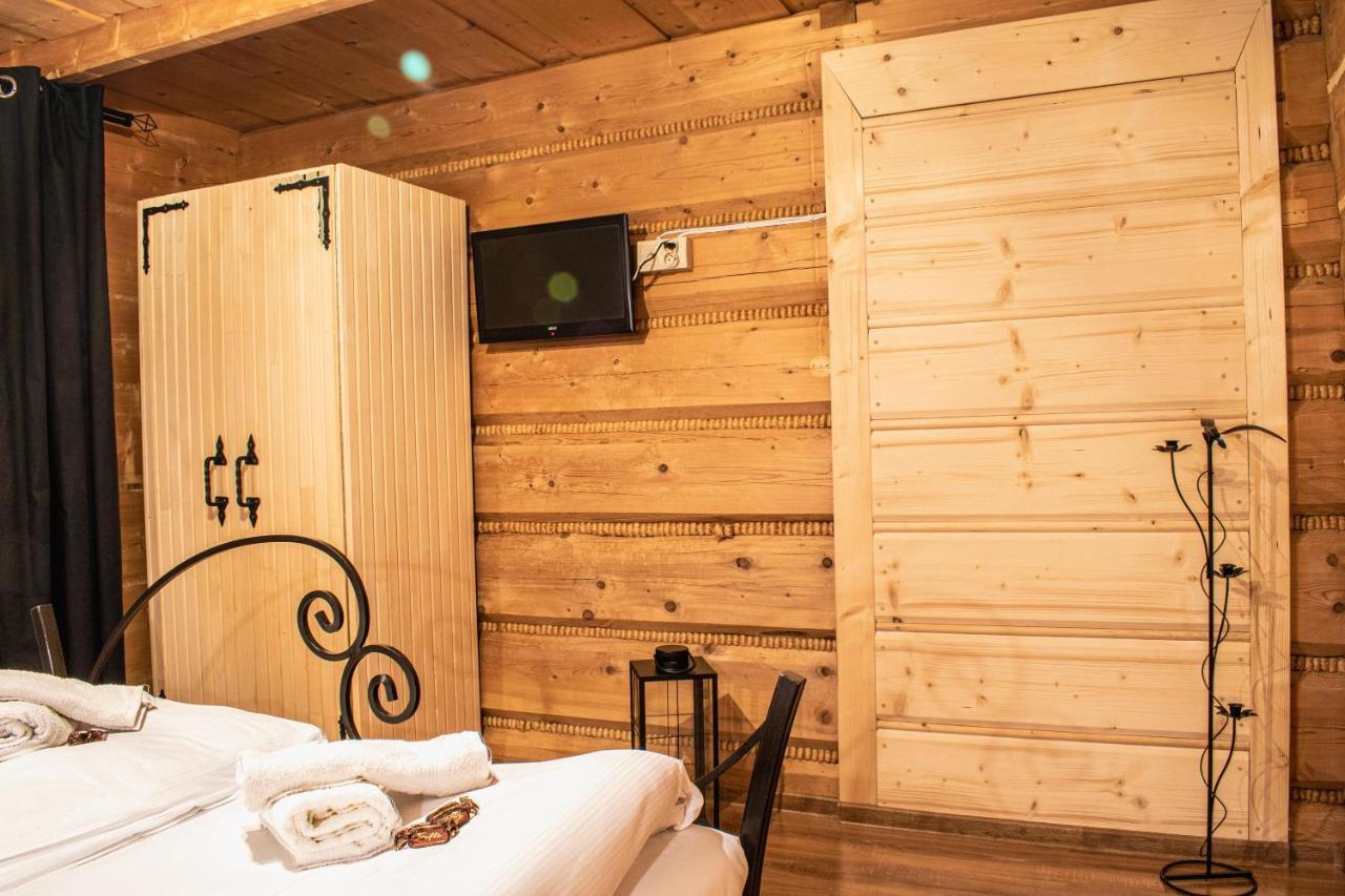 Apartamenty Dwupoziomowe U Ciotki Murzasichle Esterno foto